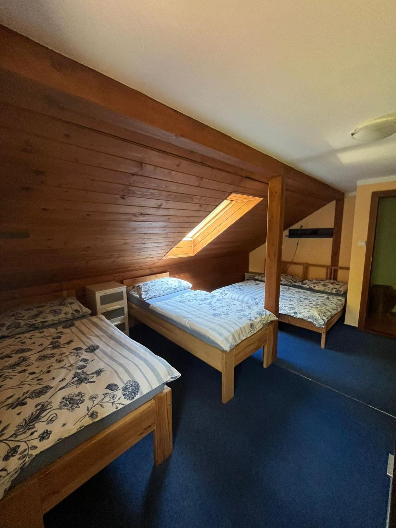 Apartmany Chribska Luaran gambar